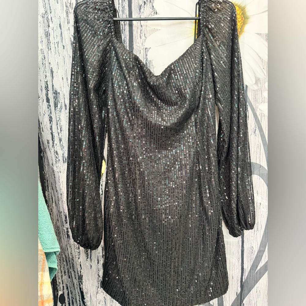 Elegant Black Sequin Dress size large